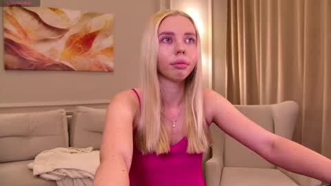 tessaadorablee online show from April 26, 2026, 5:38 am