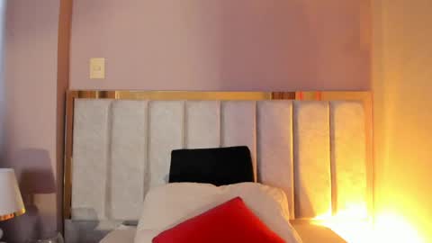 Tessamonroee online show from May 4, 2026, 6:59 pm