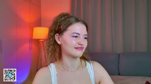 Snapshot of tesssahart chatting on June 22, 2026, 10:12 am TessaHart online show from June 22, 2026, 10:12 am