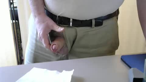 Snapshot of testechat chatting on January 13, 2025, 10:03 pm Test the Chat online show from January 13, 2025, 10:03 pm