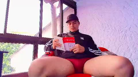 Snapshot of tette_valentine chatting on July 8, 2026, 2:54 pm tette_valentine online show from July 8, 2026, 2:54 pm
