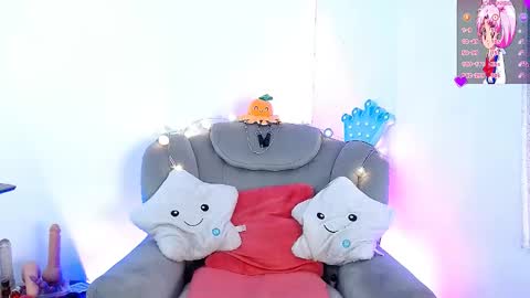 Snapshot of tevenwhiite chatting on February 3, 2025, 12:15 am teven online show from February 3, 2025, 12:15 am