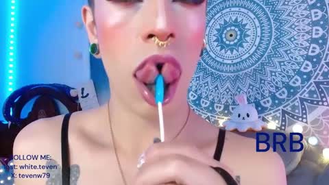 Snapshot of tevenwhiite chatting on October 11, 2025, 4:22 am teven online show from October 11, 2025, 4:22 am