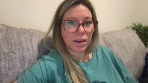 Daphne Summers online show from December 3, 2025, 3:21 pm