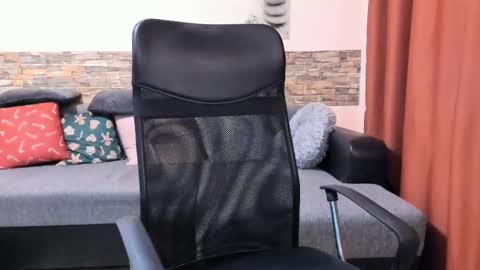 TexasHUNK online show from February 22, 2025, 1:57 pm