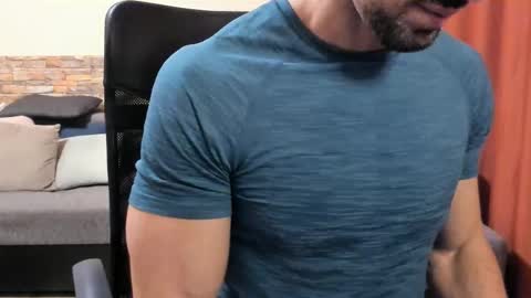 TexasHUNK online show from October 16, 2025, 7:09 am