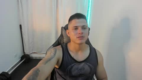 Snapshot of teylor_fel chatting on January 19, 2025, 11:00 pm Teylor Fel online show from January 19, 2025, 11:00 pm