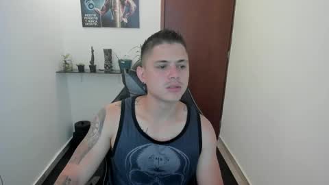 Snapshot of teylor_fel chatting on January 28, 2025, 11:17 am Teylor Fel online show from January 28, 2025, 11:17 am