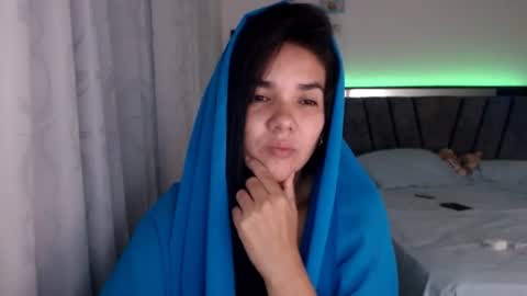 tezza smith online show from July 26, 2026, 6:43 am
