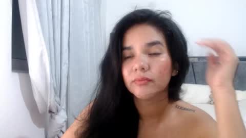 tezza smith online show from August 3, 2026, 1:59 am