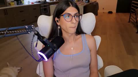 babygirlmami online show from May 24, 2026, 6:29 am