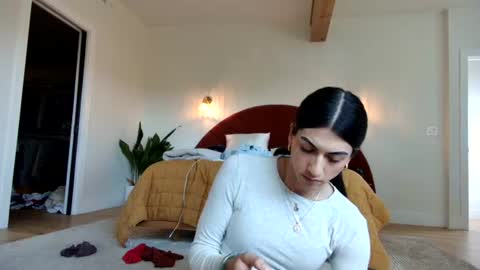 babygirlmami online show from June 29, 2026, 7:47 pm