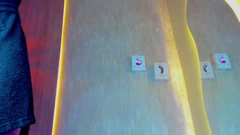 Snapshot of thaddeus_king chatting on February 11, 2025, 11:54 pm thaddeus king online show from February 11, 2025, 11:54 pm