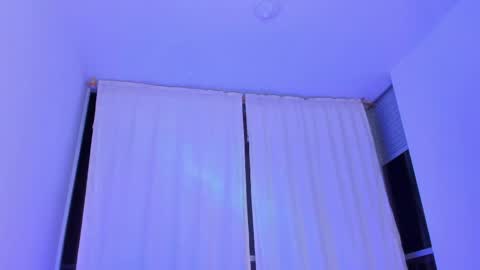 thadeo_king online show from May 2, 2026, 1:10 am