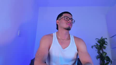Snapshot of thadeo_king chatting on May 9, 2026, 2:06 am thadeo_king online show from May 9, 2026, 2:06 am