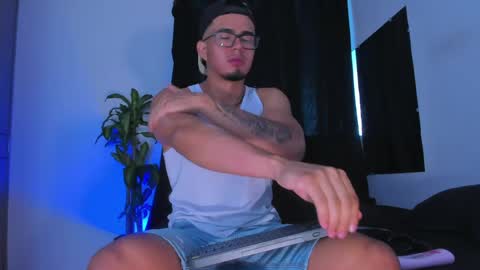 Snapshot of thadeo_king chatting on May 31, 2026, 10:11 pm thadeo_king online show from May 31, 2026, 10:11 pm