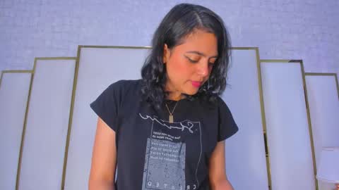 thalia888_ online show from December 20, 2025, 7:43 pm