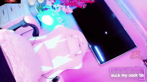 Thalia Girl online show from February 22, 2026, 2:02 am