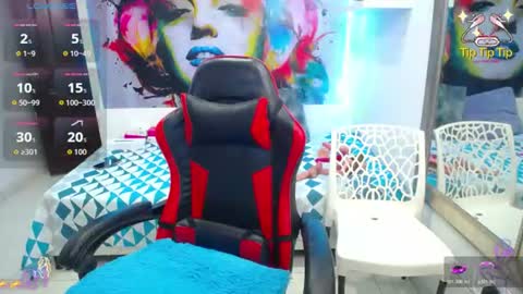 Andrea online show from June 26, 2026, 2:16 am