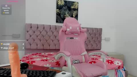 thalia online show from February 18, 2026, 8:49 pm