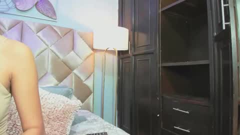 Thalya online show from February 28, 2026, 12:06 pm