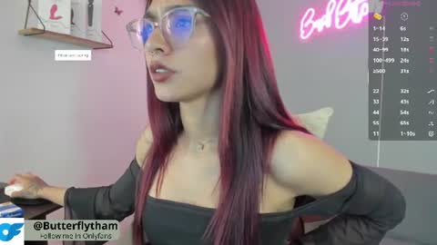 Snapshot of thamara_cooper_ chatting on June 25, 2026, 11:53 pm thamara_cooper_ online show from June 25, 2026, 11:53 pm