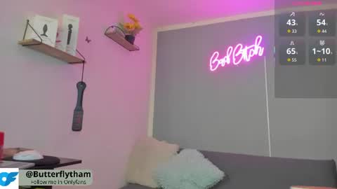Snapshot of thamara_cooper_ chatting on July 6, 2026, 11:18 pm thamara_cooper_ online show from July 6, 2026, 11:18 pm