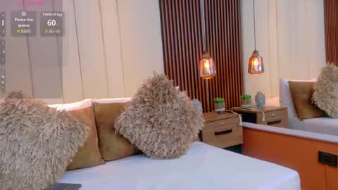 Snapshot of thamarajadee chatting on May 13, 2026, 12:35 pm Thamara online show from May 13, 2026, 12:35 pm