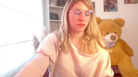 Snapshot of thamarajane1 chatting on January 14, 2025, 8:26 pm online show from January 14, 2025, 8:26 pm