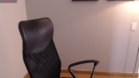   online show from July 9, 2026, 5:06 pm