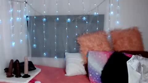 Snapshot of thamarar chatting on July 26, 2026, 12:12 pm Thamara online show from July 26, 2026, 12:12 pm