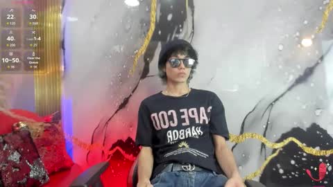 thanier_18 online show from March 1, 2026, 7:05 pm