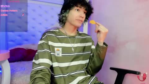 Snapshot of thanier_18 chatting on May 8, 2026, 7:19 pm thanier_18 online show from May 8, 2026, 7:19 pm