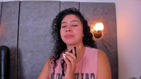 thara webstter online show from April 23, 2026, 12:29 pm