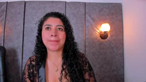 thara webstter online show from April 25, 2026, 1:41 pm