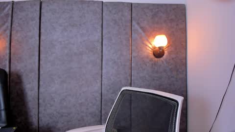 thara webstter online show from April 27, 2026, 11:41 am