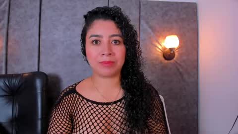 thara webstter online show from April 28, 2026, 11:37 am