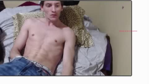 Snapshot of that1hippy chatting on February 9, 2025, 1:25 pm that1hippy online show from February 9, 2025, 1:25 pm
