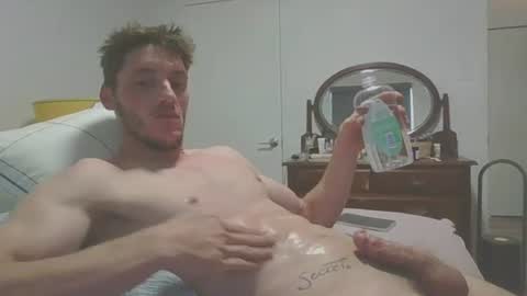 Snapshot of that1hippy chatting on July 13, 2026, 10:34 pm that1hippy online show from July 13, 2026, 10:34 pm
