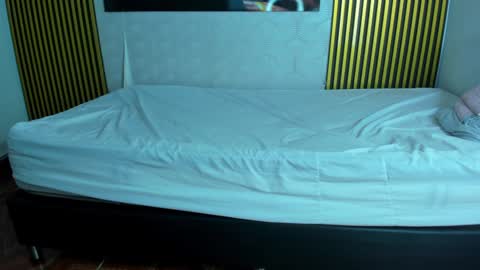 Snapshot of that_temptation chatting on December 28, 2024, 10:02 pm that_temptation online show from December 28, 2024, 10:02 pm