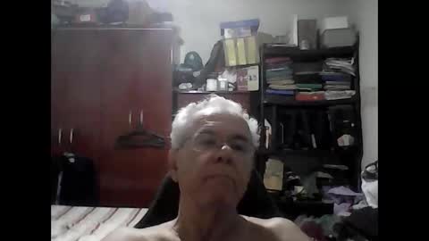 Snapshot of thataco chatting on May 4, 2026, 1:23 am thataco online show from May 4, 2026, 1:23 am