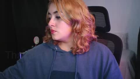 Snapshot of thatgirl2003 chatting on November 5, 2025, 3:06 am online show from November 5, 2025, 3:06 am