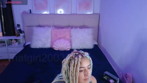 Snapshot of thatgirl2003 chatting on January 7, 2026, 12:51 pm online show from January 7, 2026, 12:51 pm