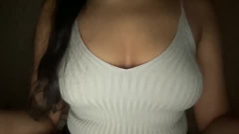 Melanie online show from October 21, 2025, 1:17 am