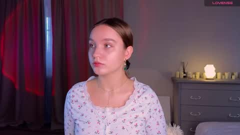 Snapshot of thatonerabbit chatting on November 9, 2025, 11:52 am Alice online show from November 9, 2025, 11:52 am