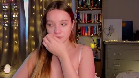 Snapshot of thatonerabbit chatting on February 16, 2026, 10:55 am Alice online show from February 16, 2026, 10:55 am