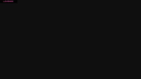 Snapshot of thays_mawakye01 chatting on November 1, 2025, 5:26 pm Paola online show from November 1, 2025, 5:26 pm