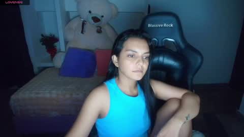 Paola online show from March 27, 2026, 9:03 pm