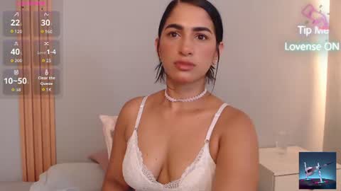 Snapshot of thayssa_ross chatting on June 22, 2026, 3:31 pm THAYSSA ROSS online show from June 22, 2026, 3:31 pm