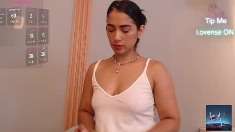 Snapshot of thayssa_ross chatting on June 28, 2026, 2:45 pm THAYSSA ROSS online show from June 28, 2026, 2:45 pm